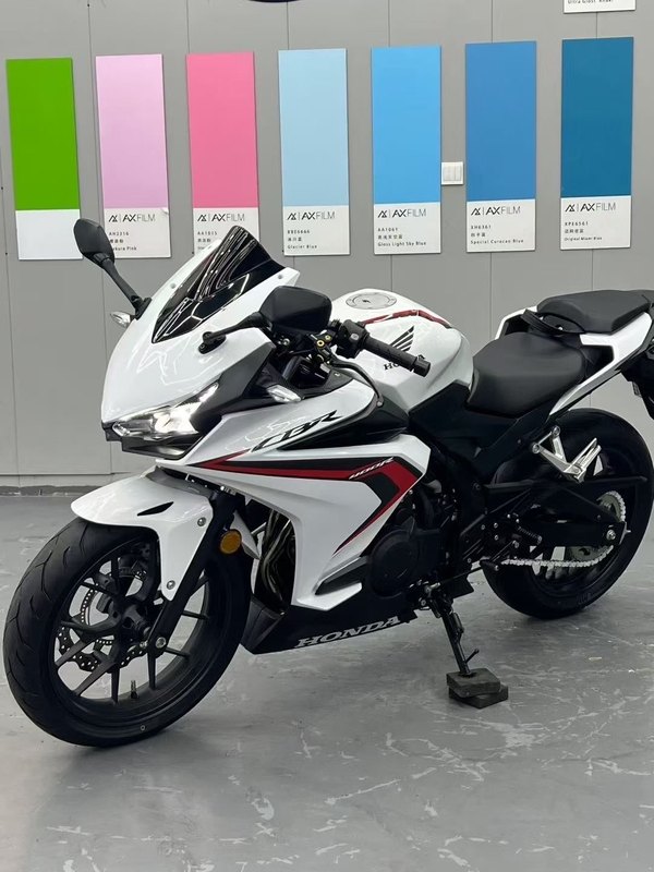 二手本田CBR400R