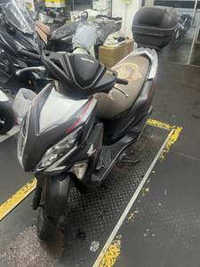 二手新大洲本田裂行 RX125Fi
