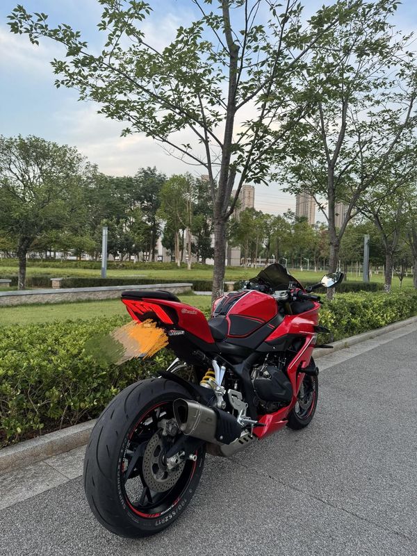 二手QJMOTOR赛800
