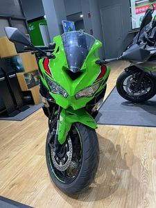 二手川崎ZX-4R