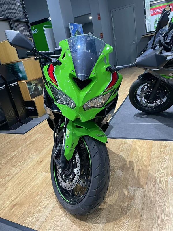 二手川崎ZX-4R