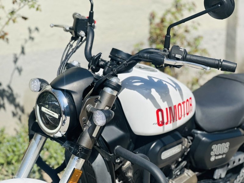 二手QJMOTOR闪300
