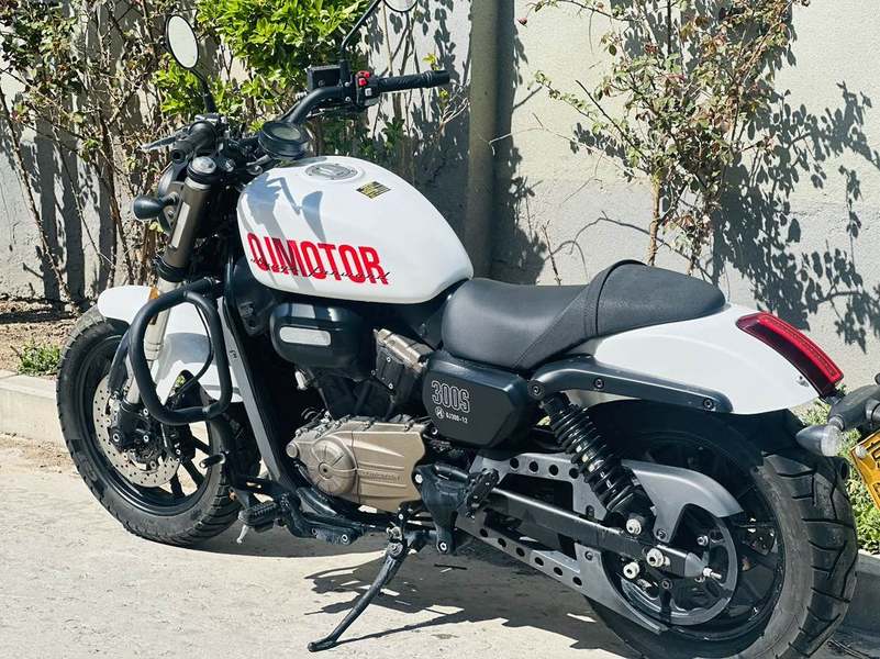 二手QJMOTOR闪300