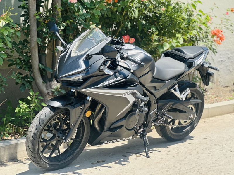 二手本田CBR400R