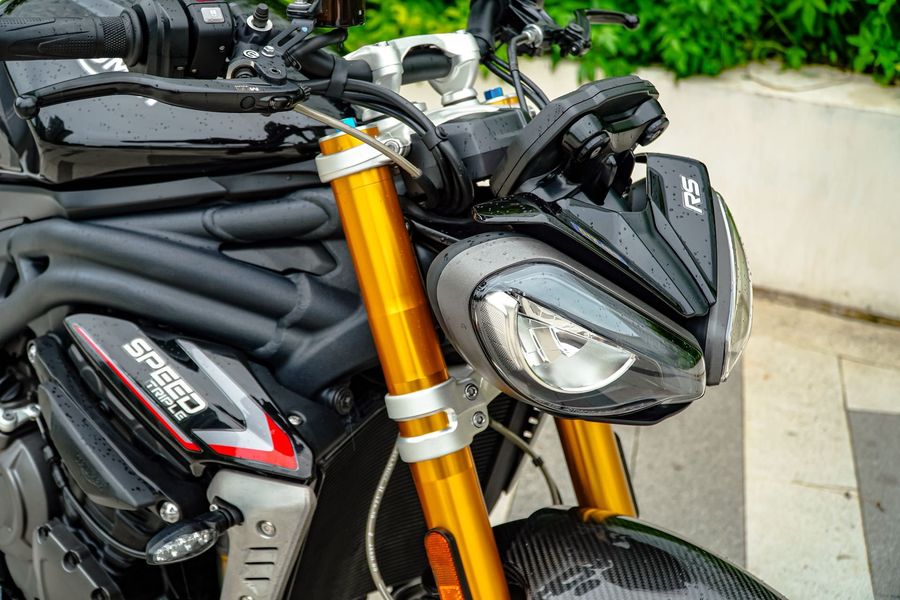 二手凯旋Speed Triple 1200 RS