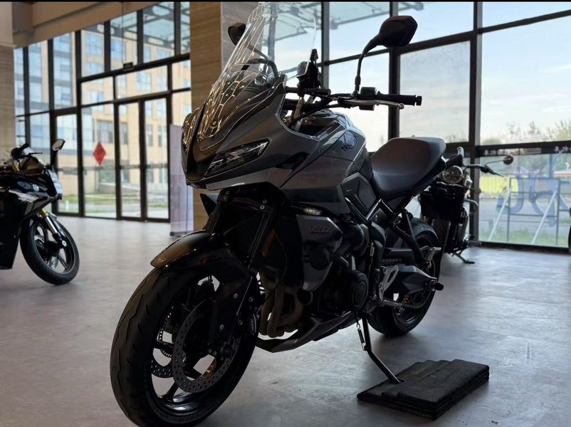 二手凯旋Tiger Sport 660