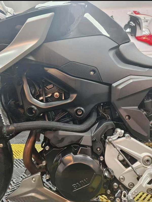 二手宝马F 900 R
