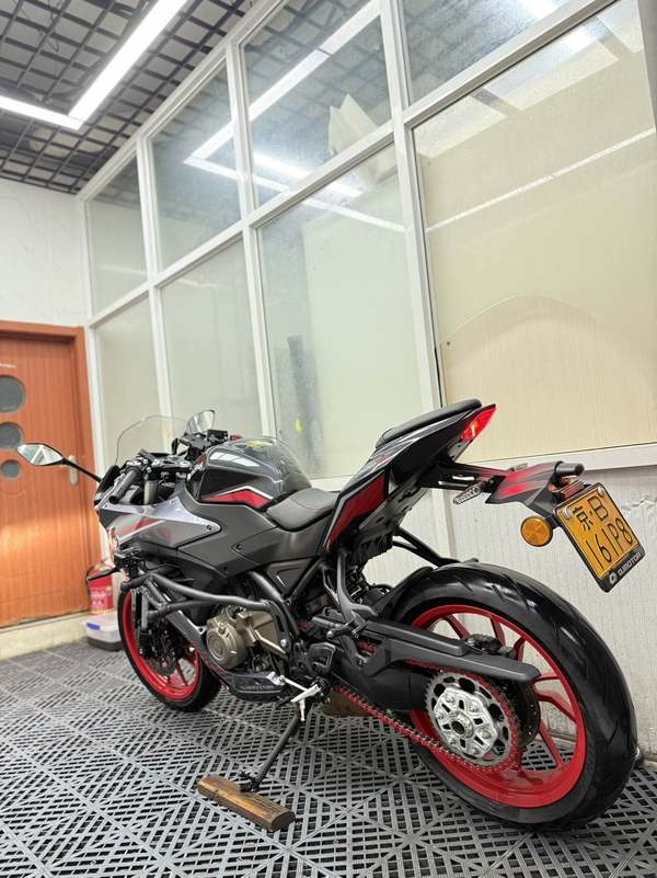 二手QJMOTOR赛400