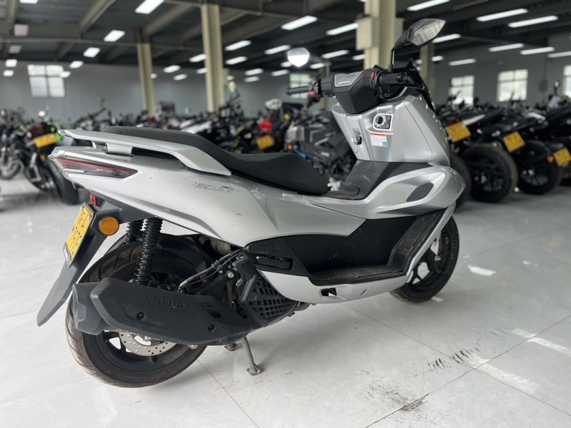 二手春风150SC