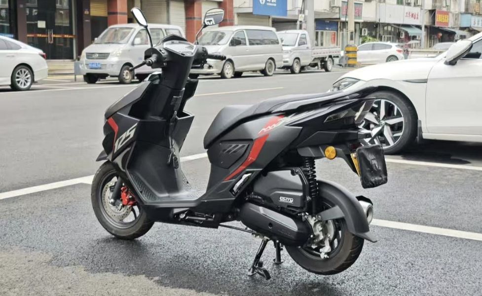 二手五羊本田NWX125