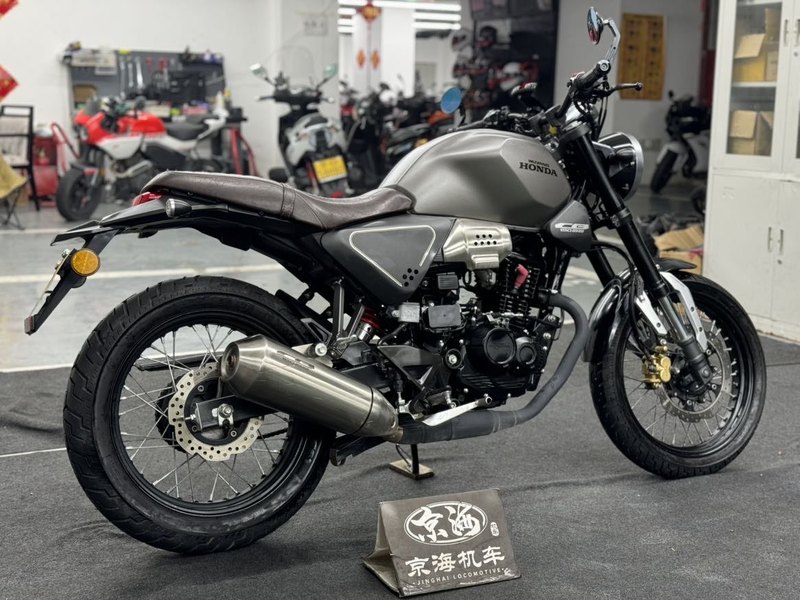 二手五羊本田鸷道 CB190SS