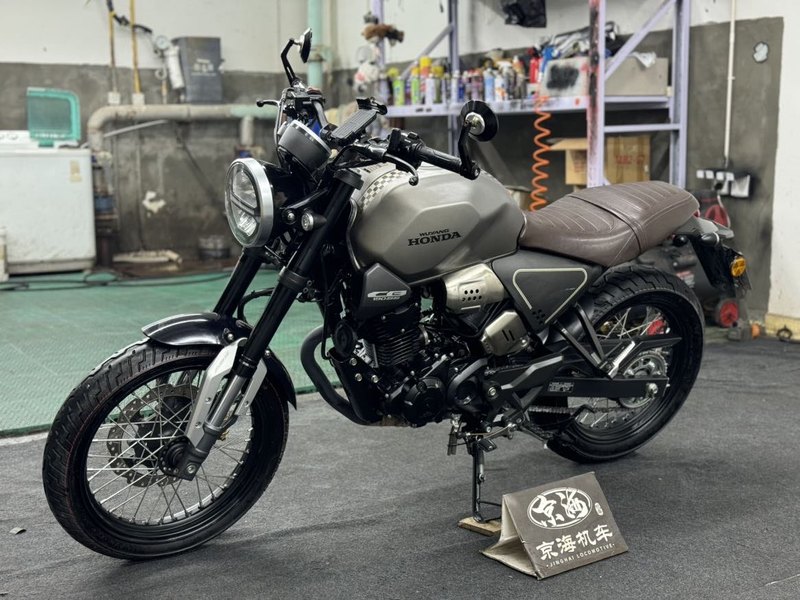 二手五羊本田鸷道 CB190SS