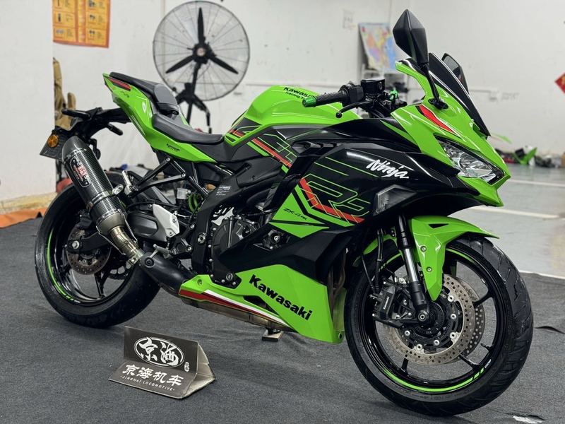 二手川崎ZX-4R
