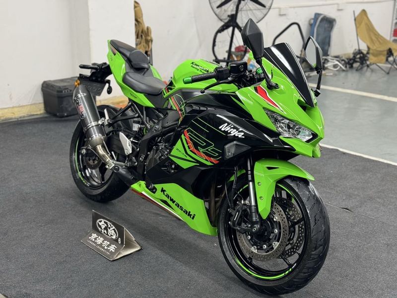二手川崎ZX-4R