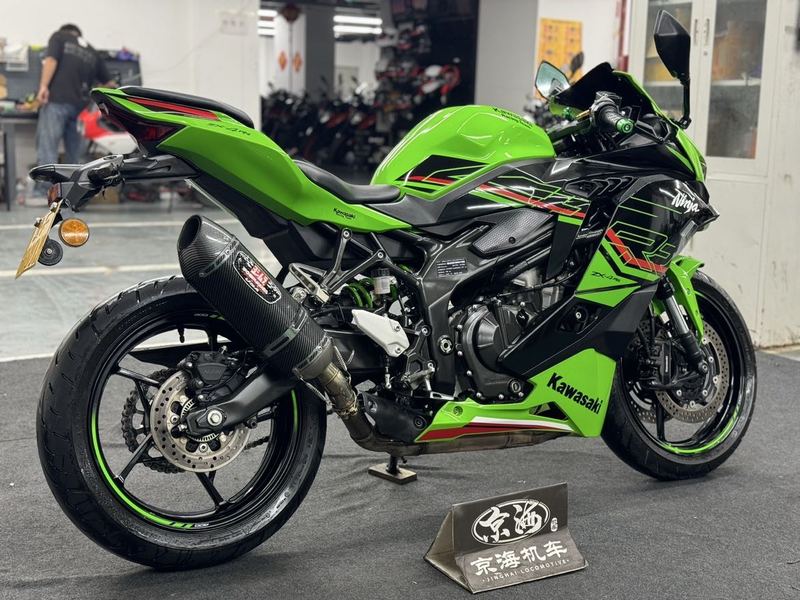 二手川崎ZX-4R