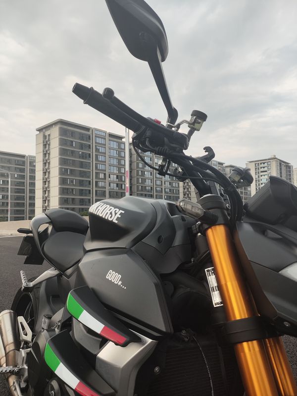 二手摩迪威800R