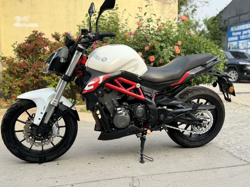 二手贝纳利蓝宝龙 BN302S