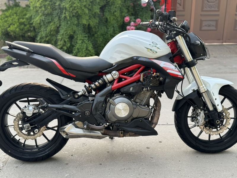 二手贝纳利蓝宝龙 BN302S