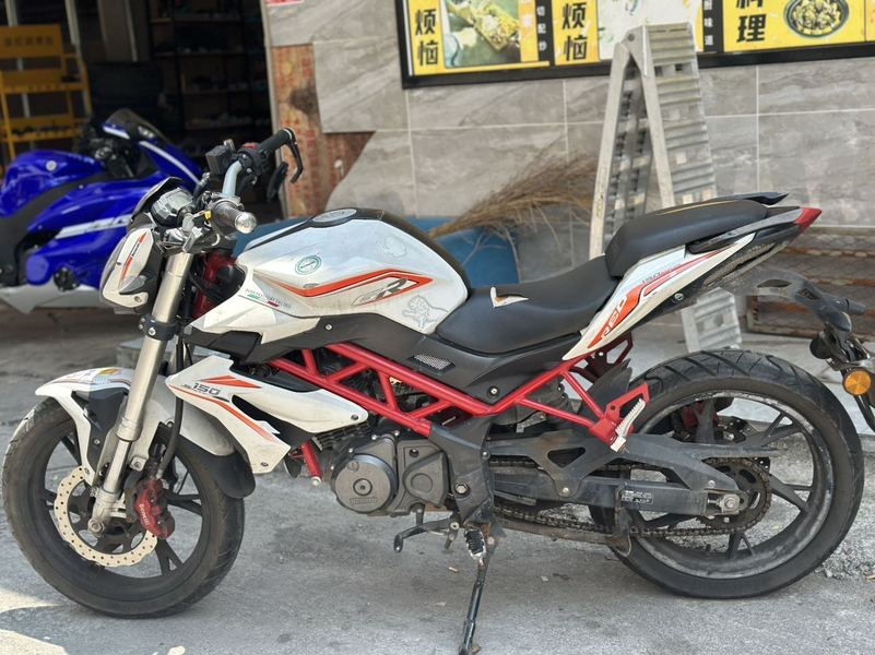 二手贝纳利小迅龙 BN150S