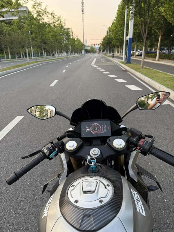 二手春风250SR
