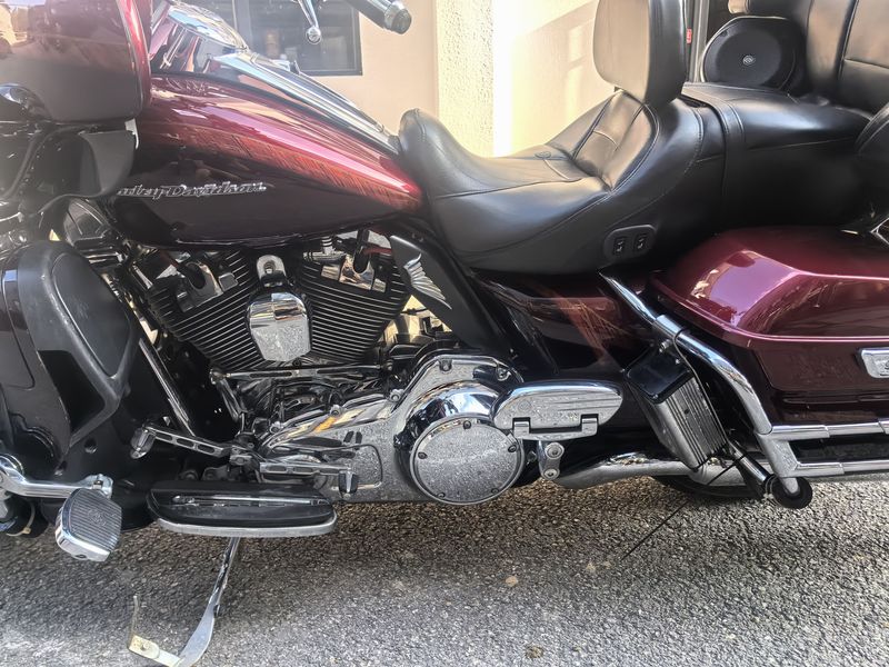 二手哈雷戴维森Shrine Ultra Classic Electra Glide