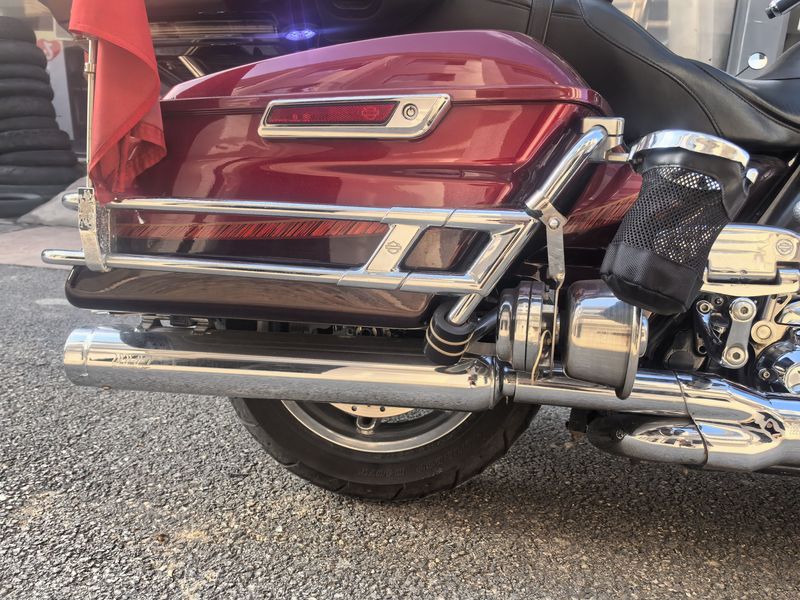 二手哈雷戴维森Shrine Ultra Classic Electra Glide