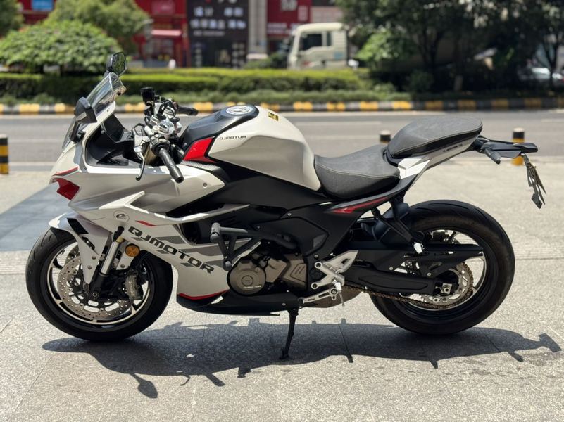 二手QJMOTOR赛550S