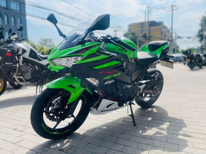 二手川崎Ninja 400