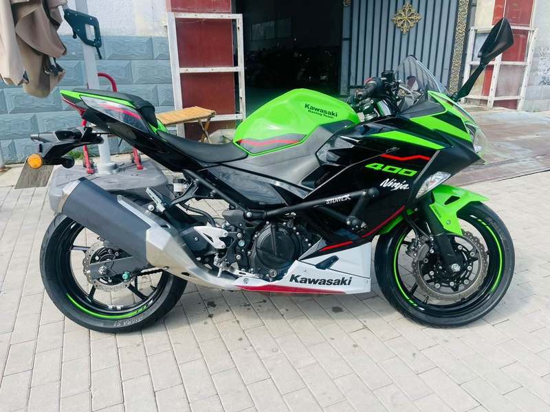 二手川崎Ninja 400