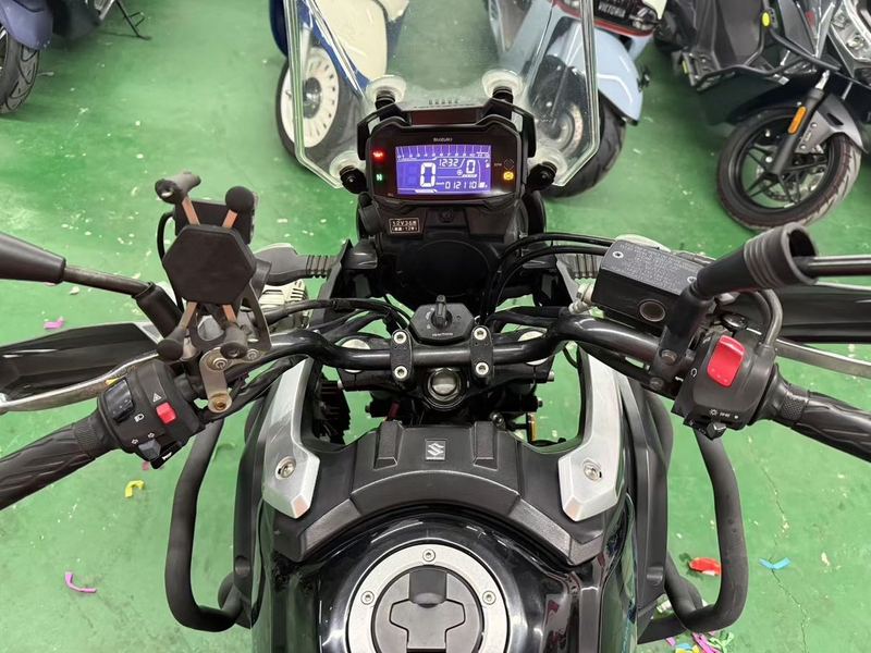 二手豪爵铃木DL250