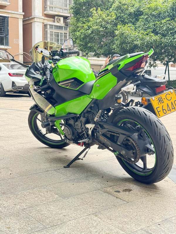 二手川崎Ninja 400