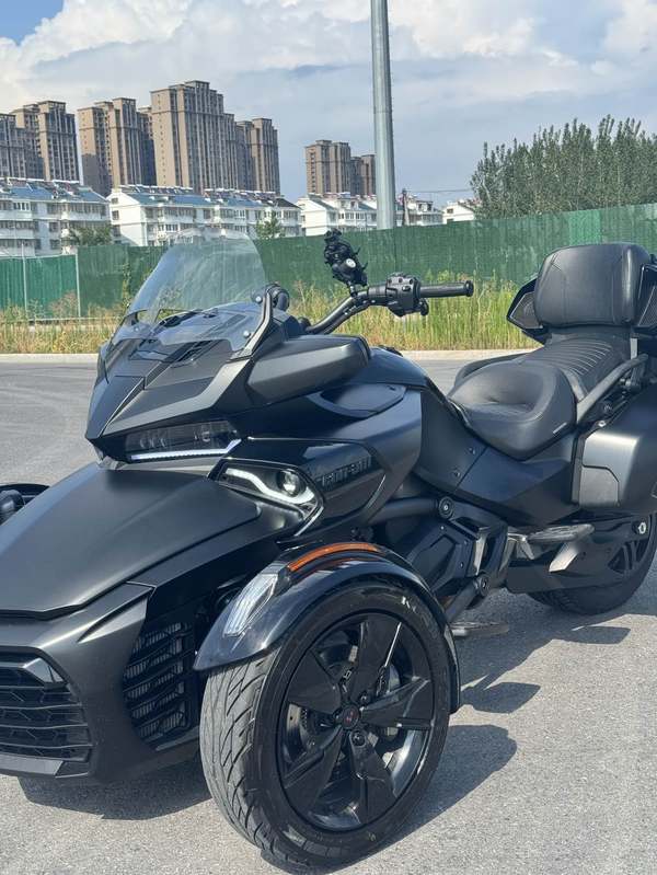 二手庞巴迪Spyder F3 