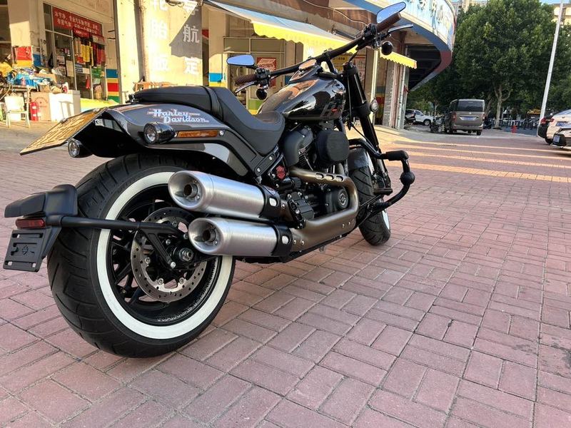二手哈雷戴维森肥霸 Fat Bob