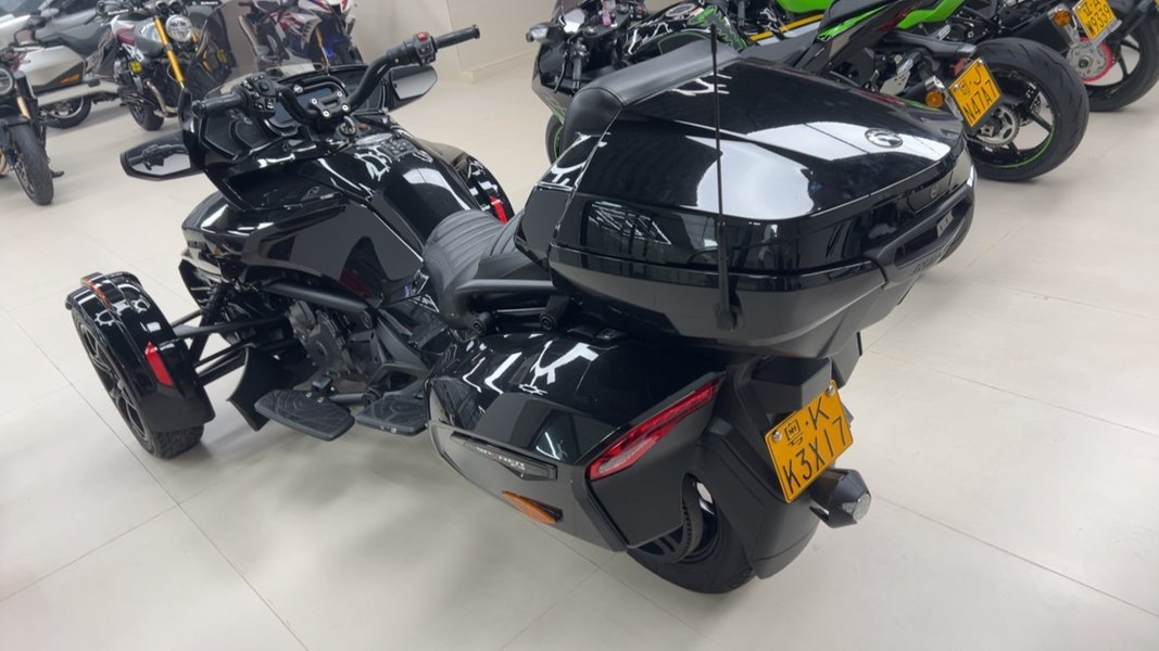 二手庞巴迪Spyder F3 