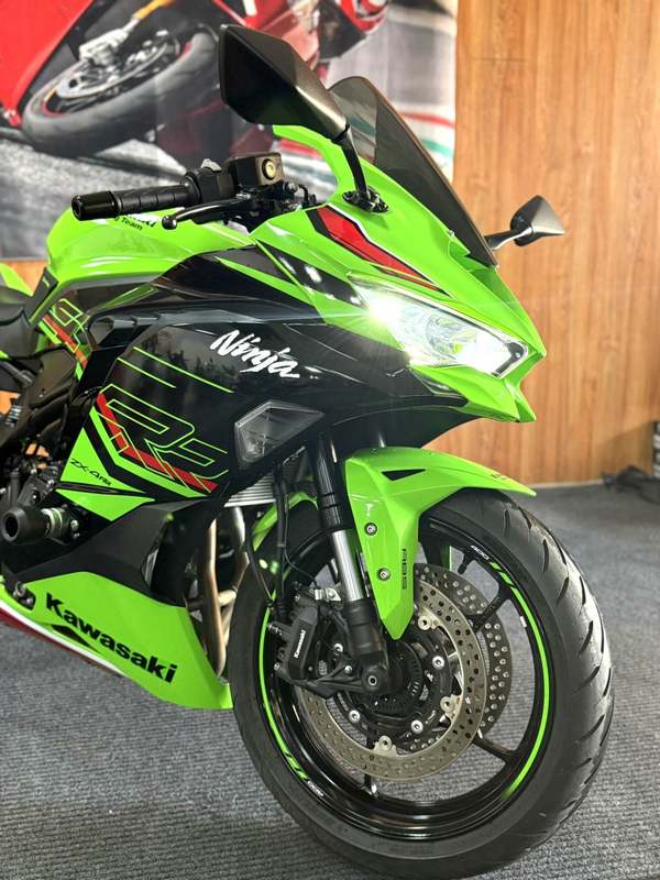 二手川崎ZX-4R