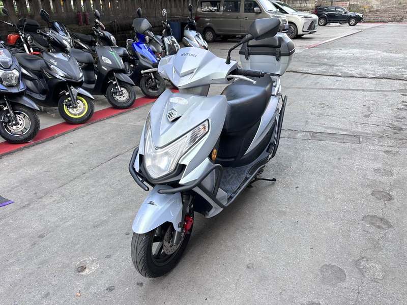 二手济南铃木优驿 UE125T