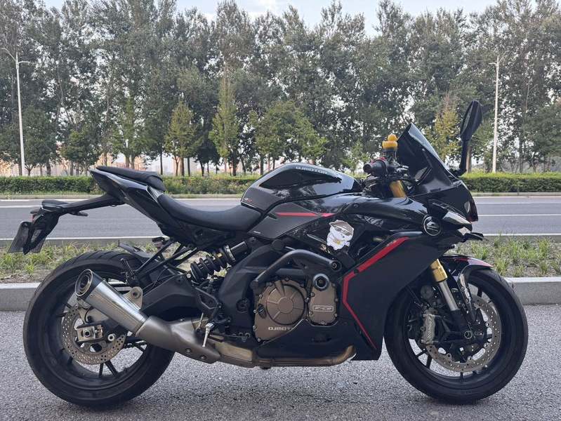二手QJMOTOR赛600
