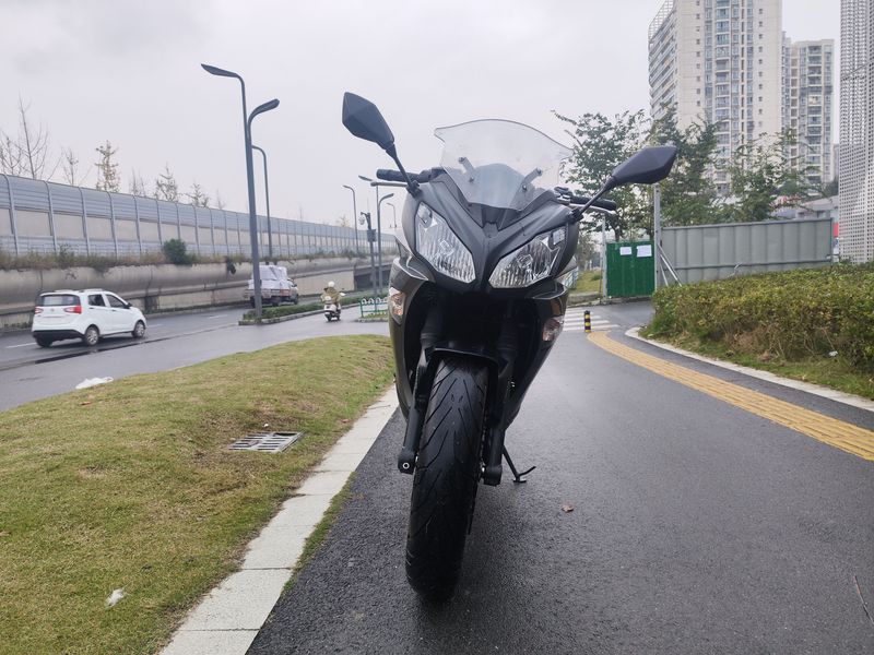 二手川崎ER-6f