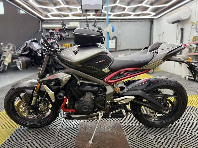 二手凯旋Street Triple 765