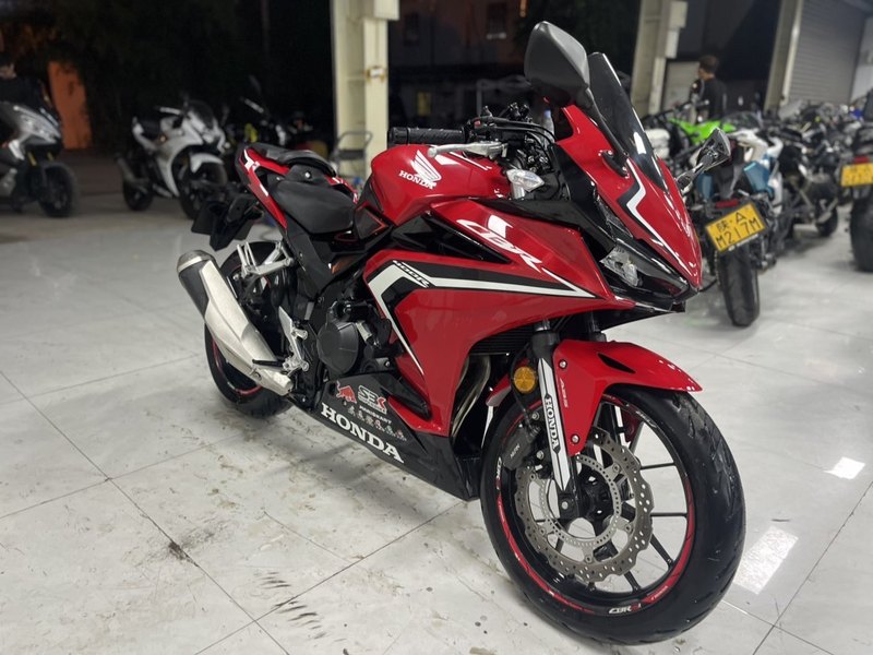 二手本田CBR400R