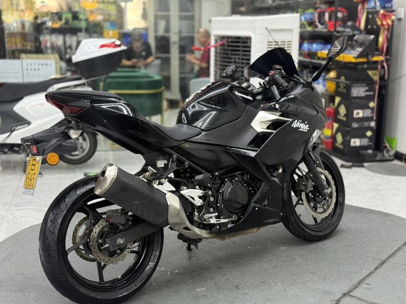 二手川崎Ninja 400