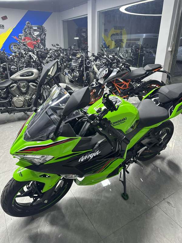 二手川崎Ninja 400