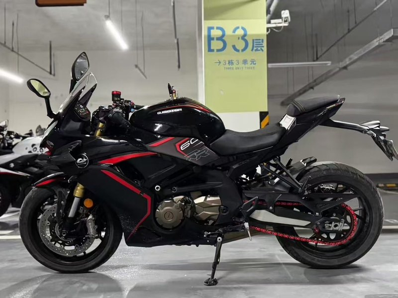 二手QJMOTOR赛600