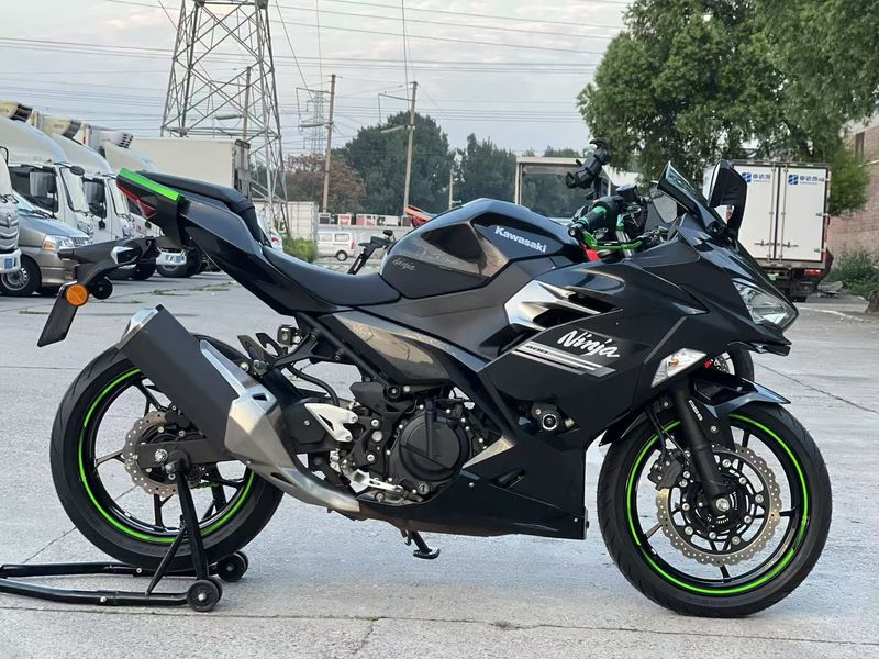 二手川崎Ninja 400