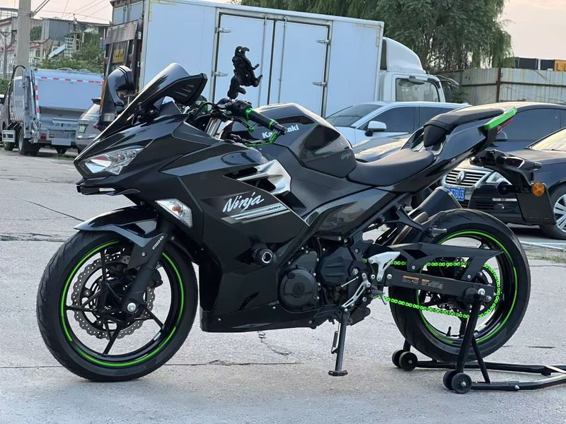 二手川崎Ninja 400