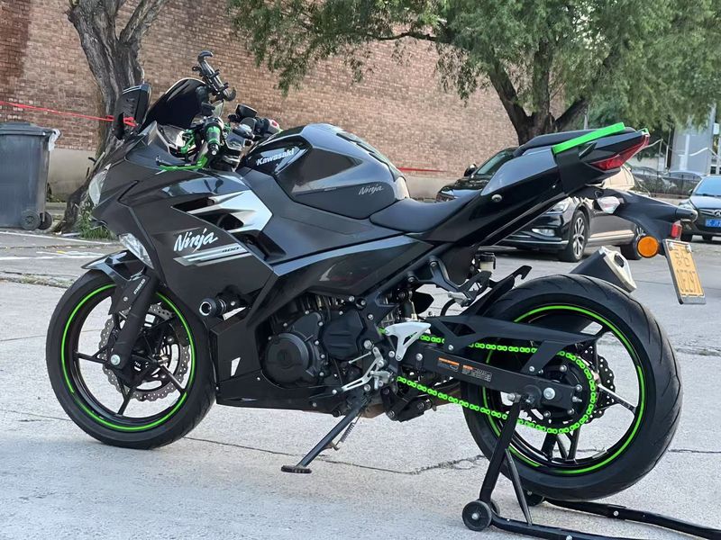 二手川崎Ninja 400