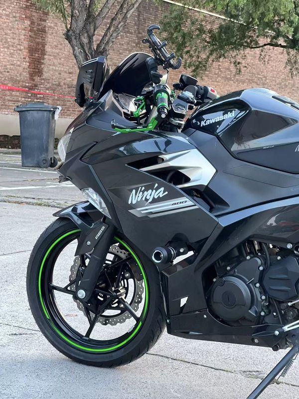 二手川崎Ninja 400