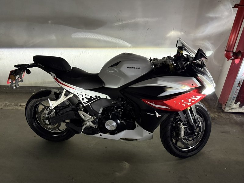 二手贝纳利龙卷风 Tornado 552R