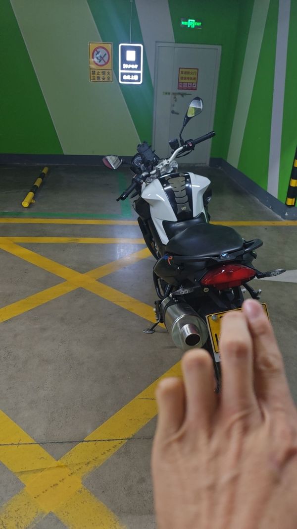 二手宝马F 800 R