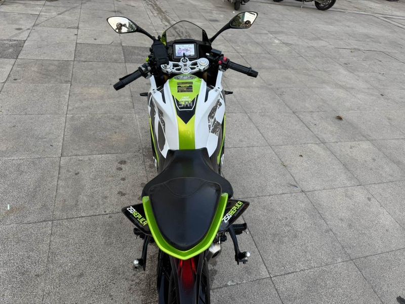 二手QJMOTOR赛250